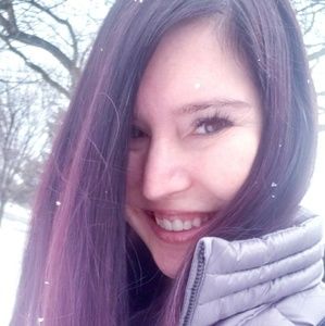 Meet your Posher, Vicky